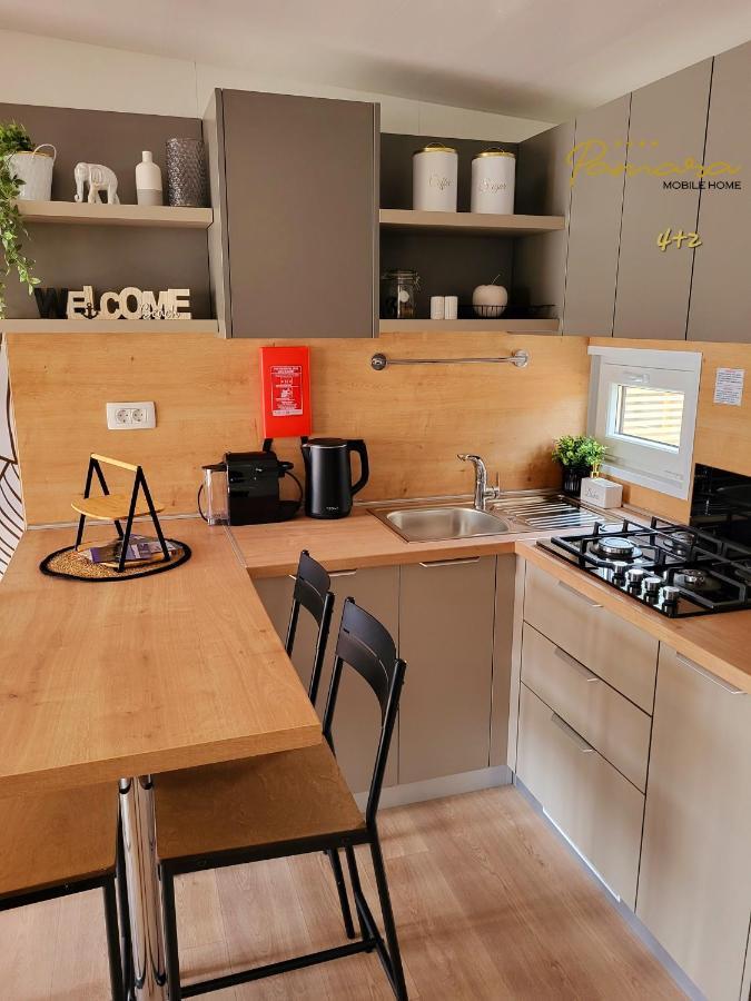 Pamara Mobile Home Biograd Na Moru Luaran gambar